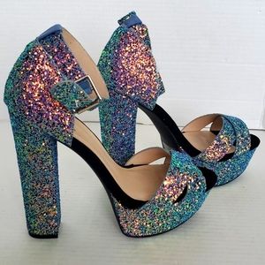{Qupid} Women's glitter platform heels Size 7